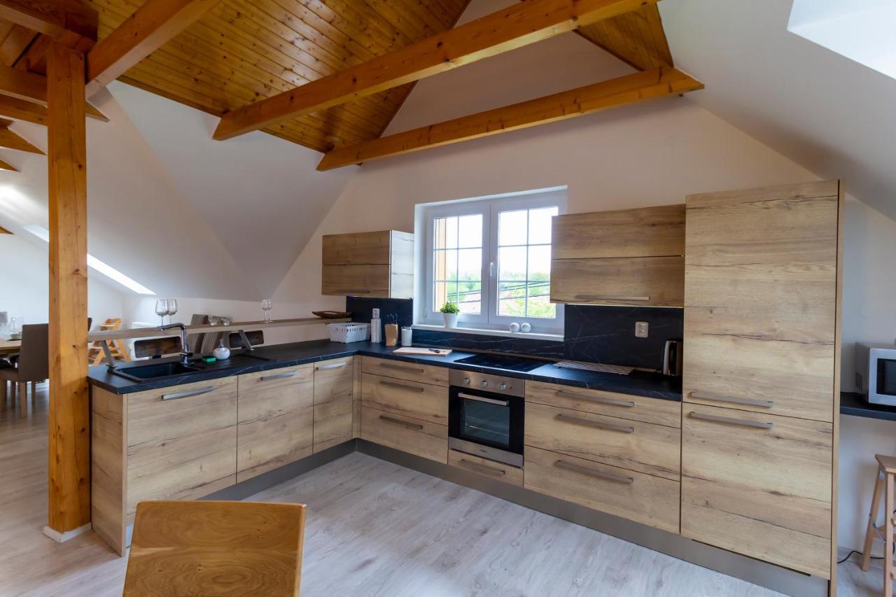 Apartmanovy Dum Vilémovice Exteriör bild