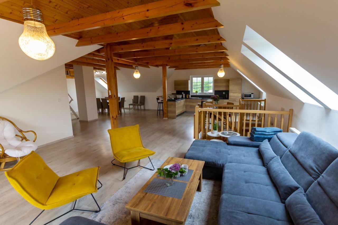 Apartmanovy Dum Vilémovice Exteriör bild