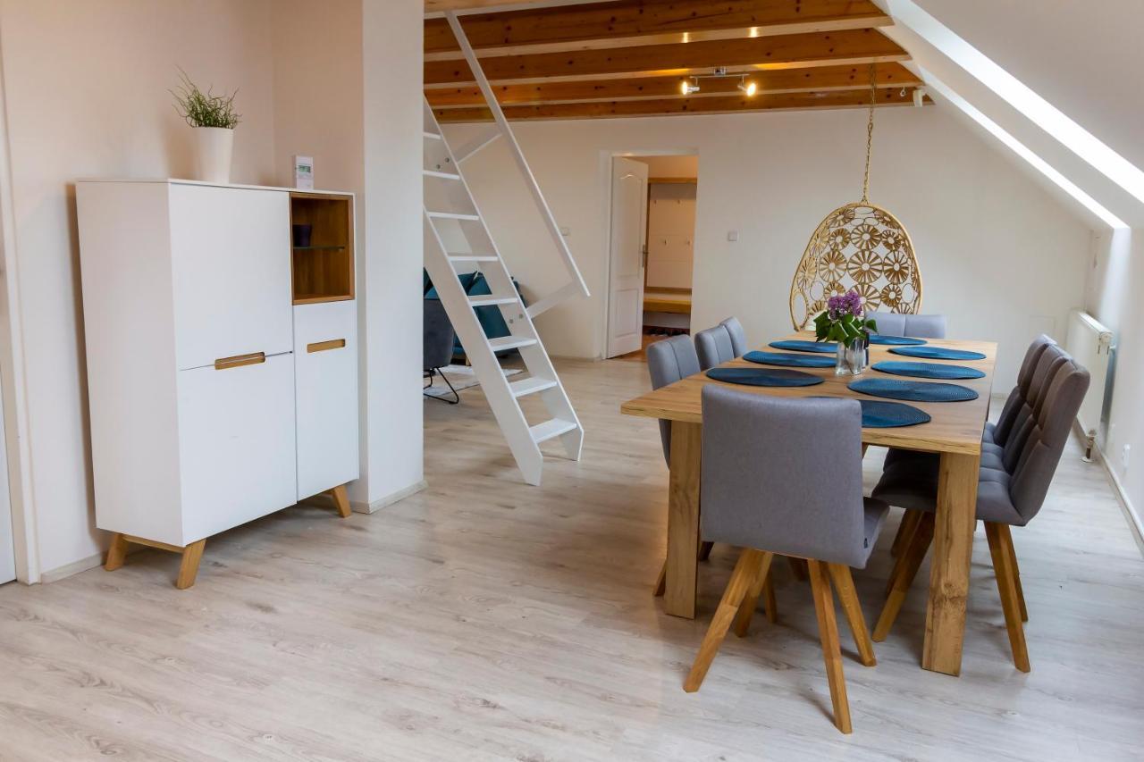Apartmanovy Dum Vilémovice Exteriör bild