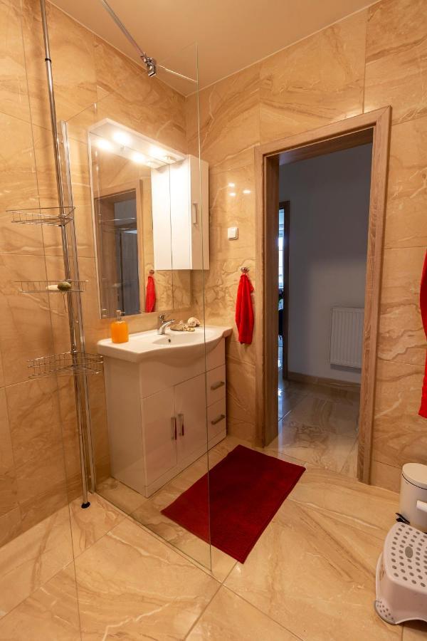 Apartmanovy Dum Vilémovice Exteriör bild