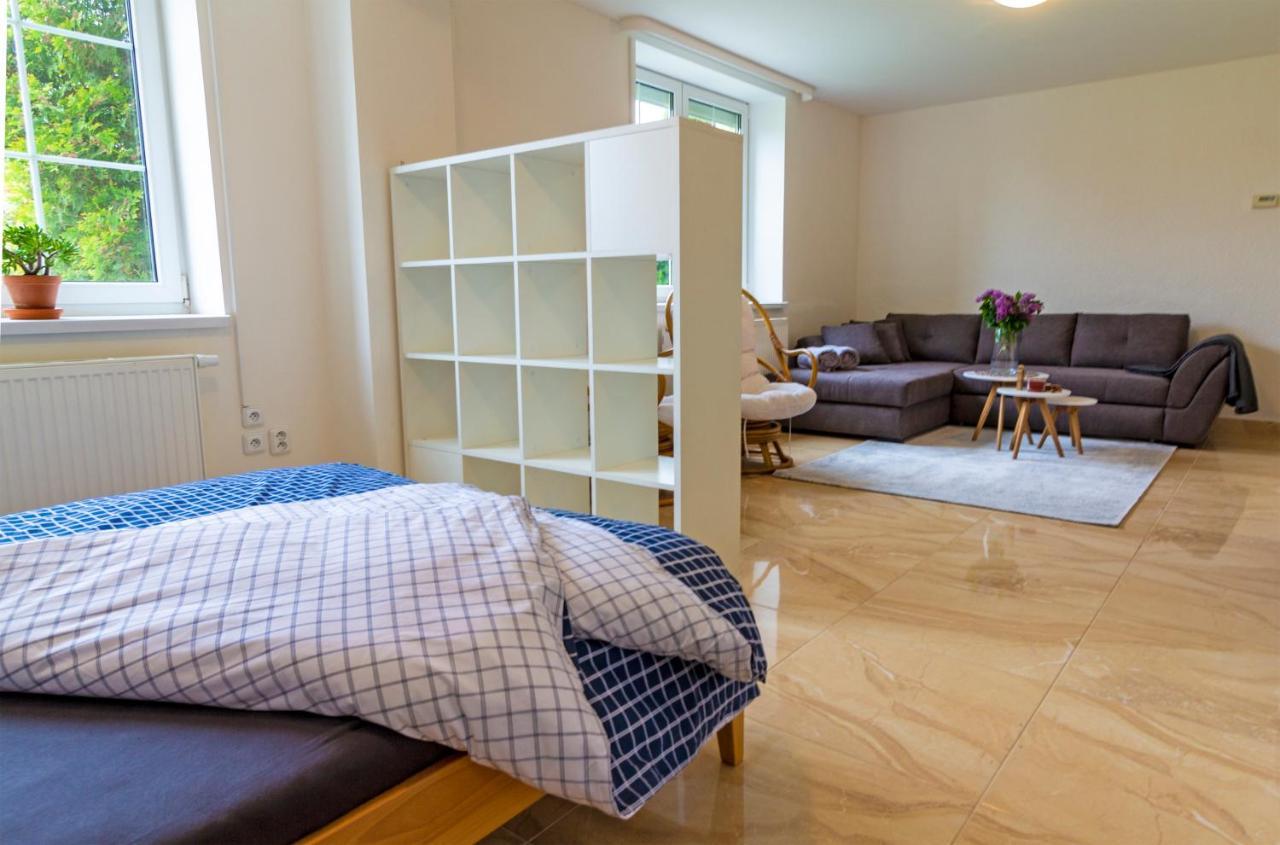 Apartmanovy Dum Vilémovice Exteriör bild