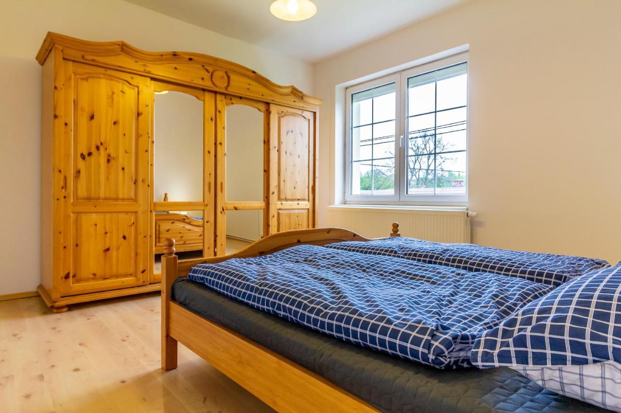 Apartmanovy Dum Vilémovice Exteriör bild