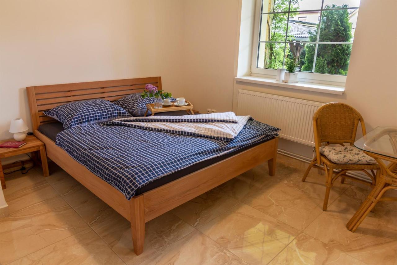 Apartmanovy Dum Vilémovice Exteriör bild